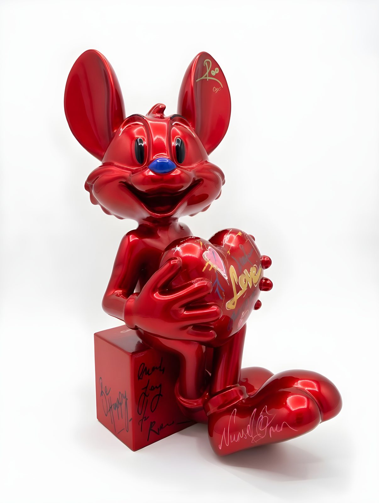Mr Roo NÖ-MR-28, pop-art sculpture by Nursel Önen