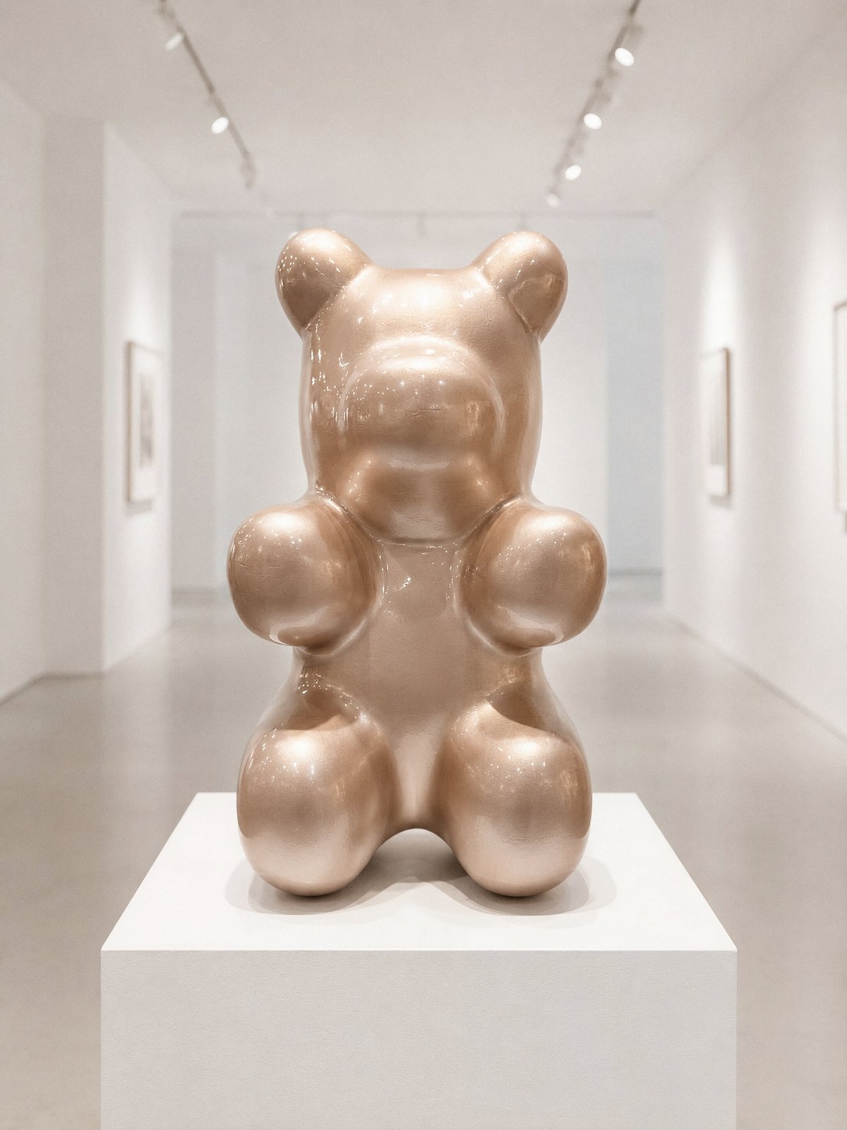 Pandy NÖ-PA-09, Pop-Art-Skulptur von Nursel Önen